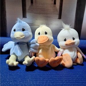 Blue and Yellow Plush Toy Ducks Soft Stuffed Animals precious moments